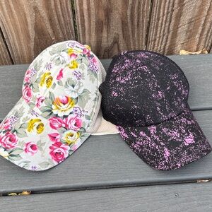 Floral and Speckled Cap bundle